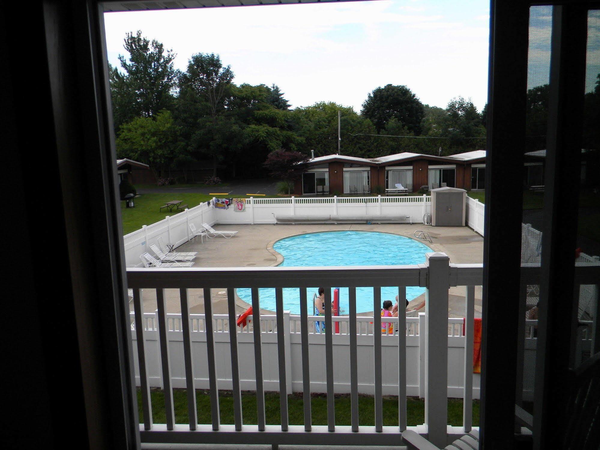 Nader'S Motel & Suites Ludington Luaran gambar